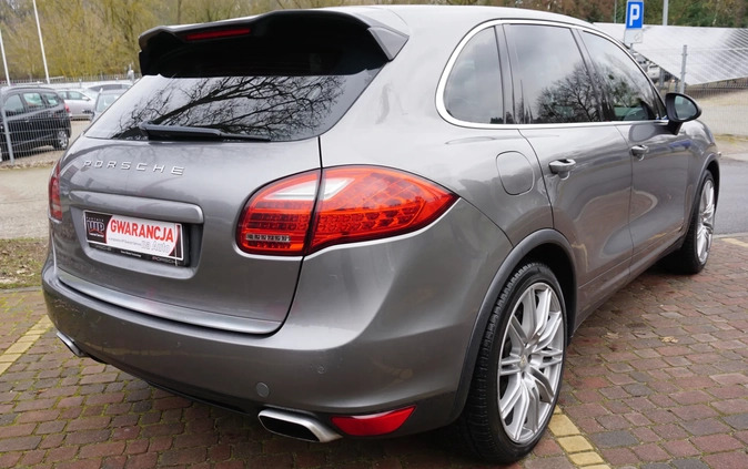 Porsche Cayenne cena 79900 przebieg: 240000, rok produkcji 2010 z Działoszyn małe 277